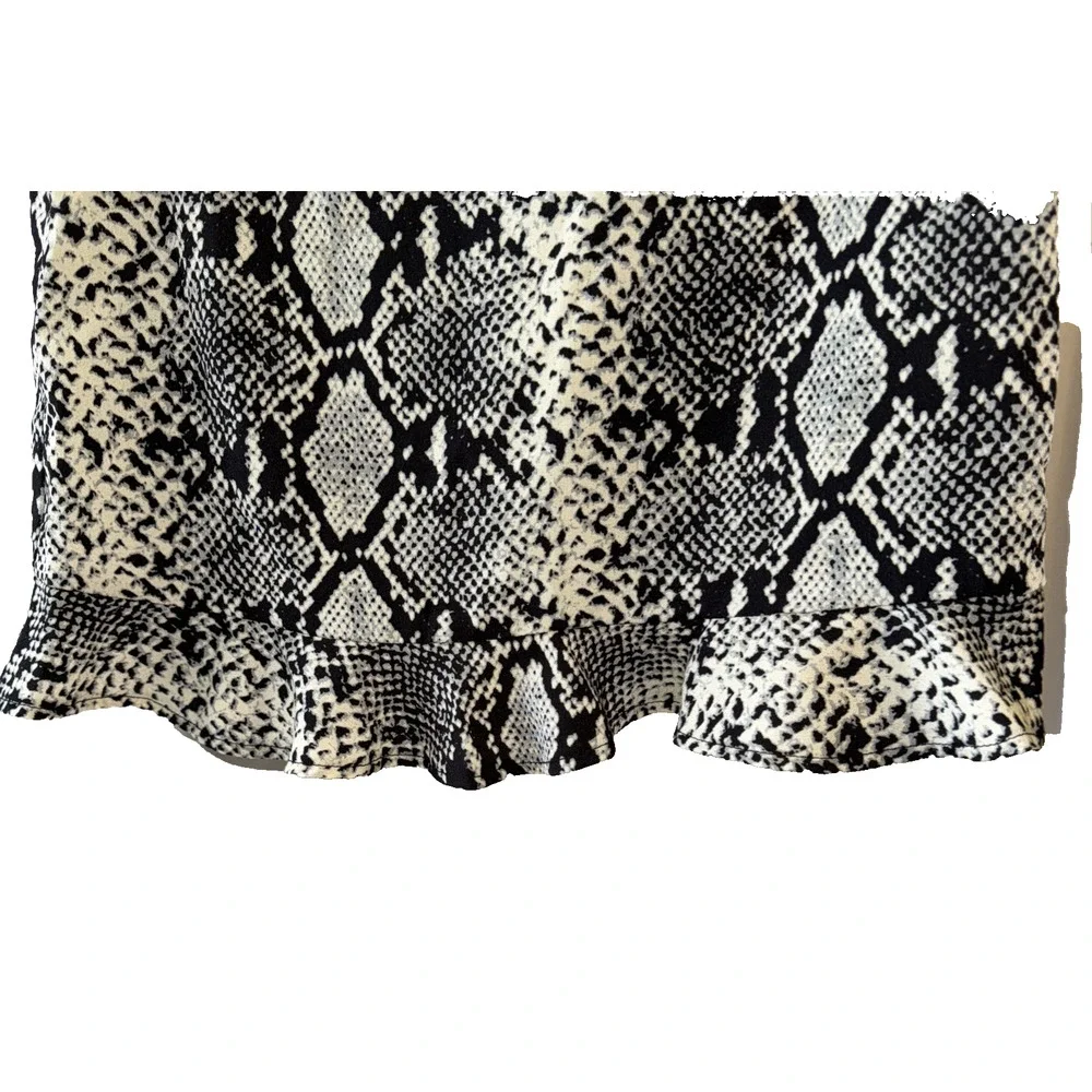 Nasty Gal Snake Yourself At Home Print Wrap Mini Skirt Size US 0